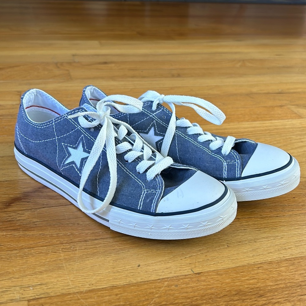 Converse One Star shoes